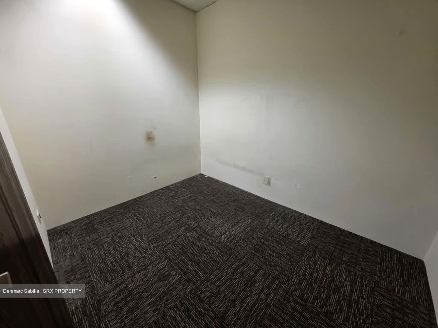 MYP Plaza (D1), Office #567665621
